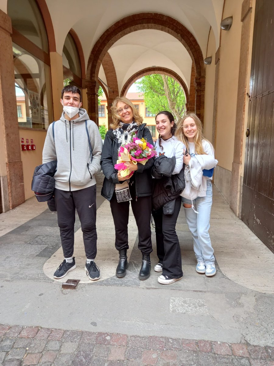 corpat67's tweet photo. Great TEAM work for my PET/FIRST EXAM candidates. 
I had no doubts about their ability in the English production but an exam is always an exam!!!
We enjoyed every single moment.
Well done and I’m very proud of you🤞🍀🙌👏💪😘
#exams #english #castelmaggiore #bologna https://t.co/I1JrEq7yXs
