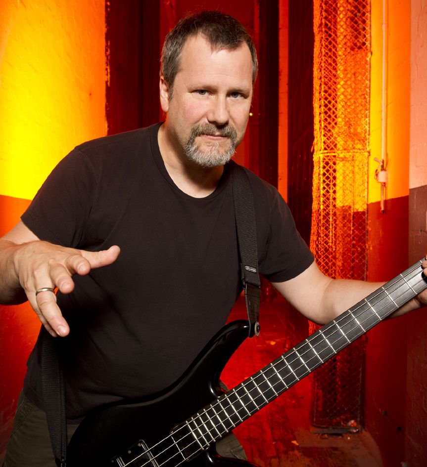 Happy 59 birthday to the amazing Faith No More bassist Billy Gould! 