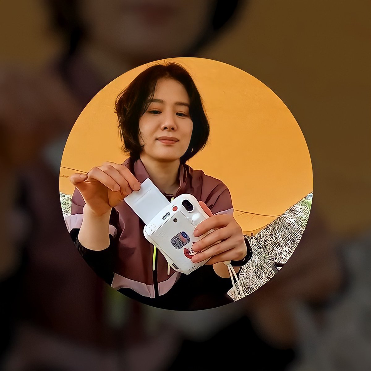 gailthegae's tweet photo. our birthday girl 🥺 https://t.co/Z0HmrVpT8t