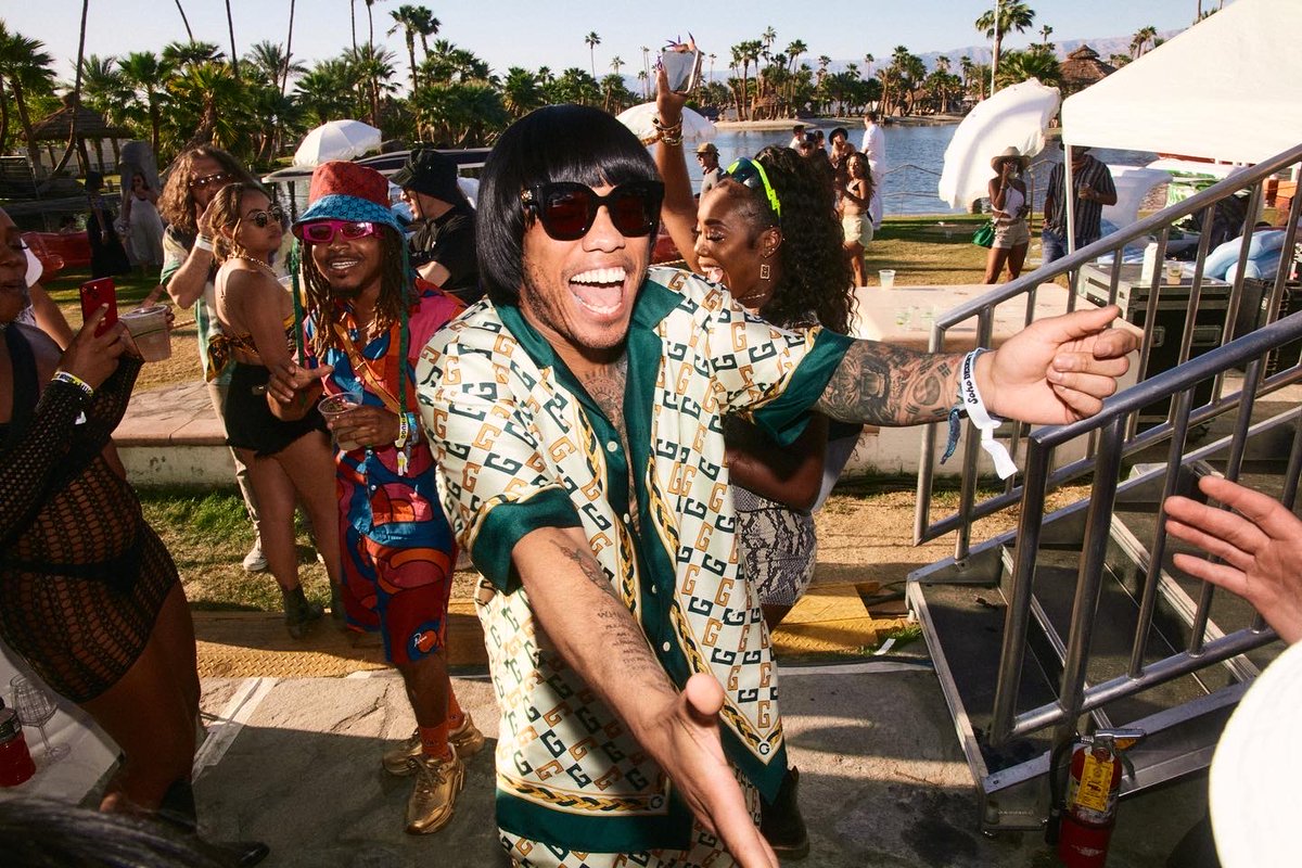 .WEE MAN tweet media