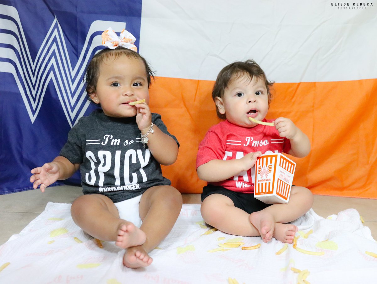 elisserebeka's tweet photo. #ImSoFancy #ImSoSpicy #Whatababy @Whataburger https://t.co/TNWYXIyBD7