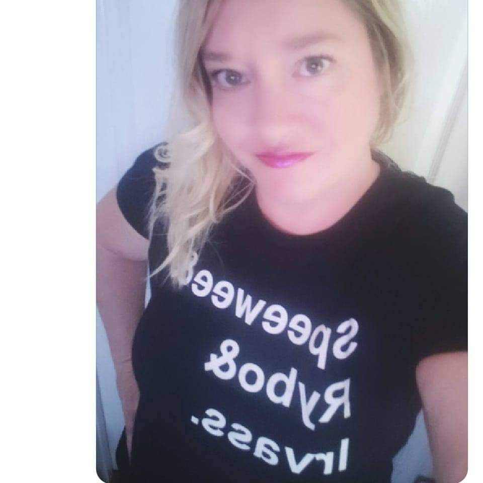 VickyConley44's tweet photo. @IAmJericho #Winnipegers @dspivakproject I love my T shirts & still having fun wearing it. People ask & I tell them about The Winnipegers Show https://t.co/exmIcRoJST