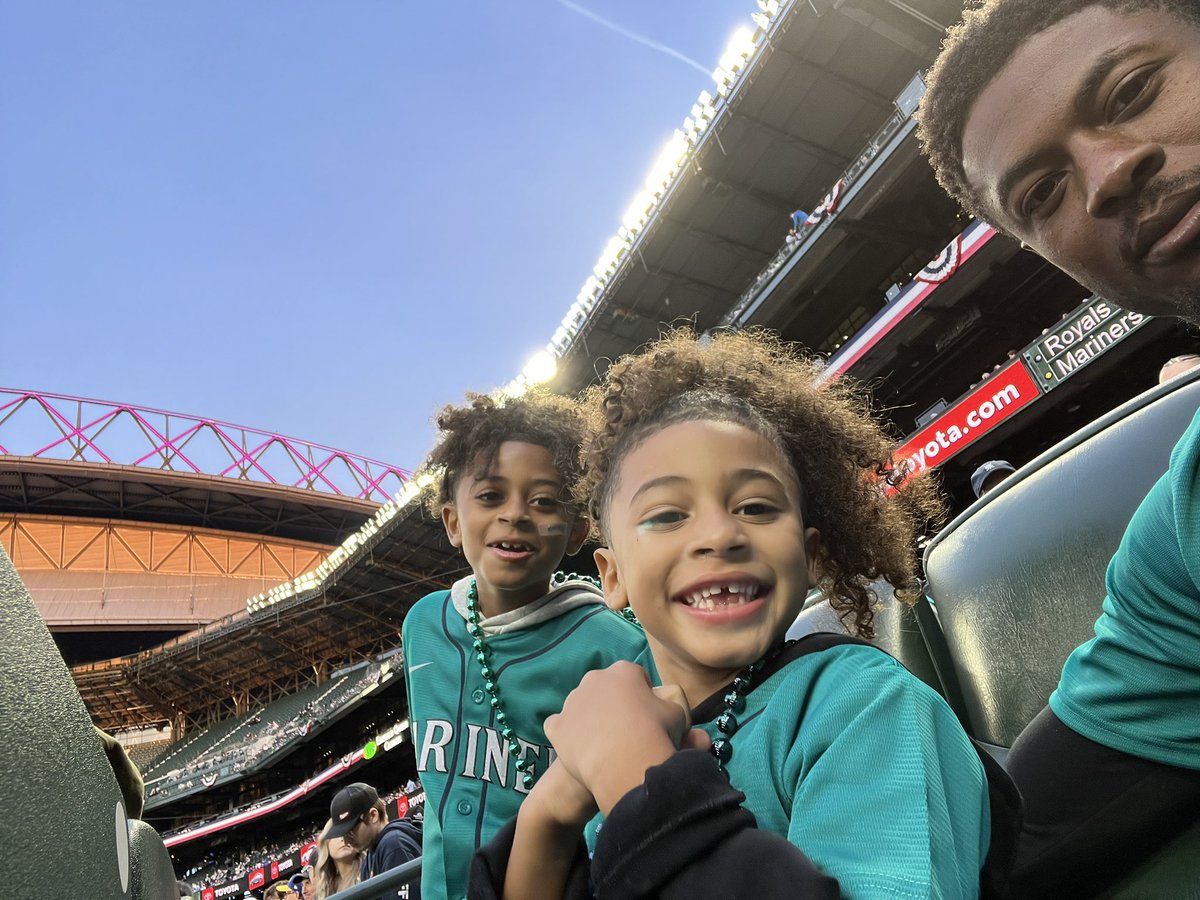 Artie Burns tweet media