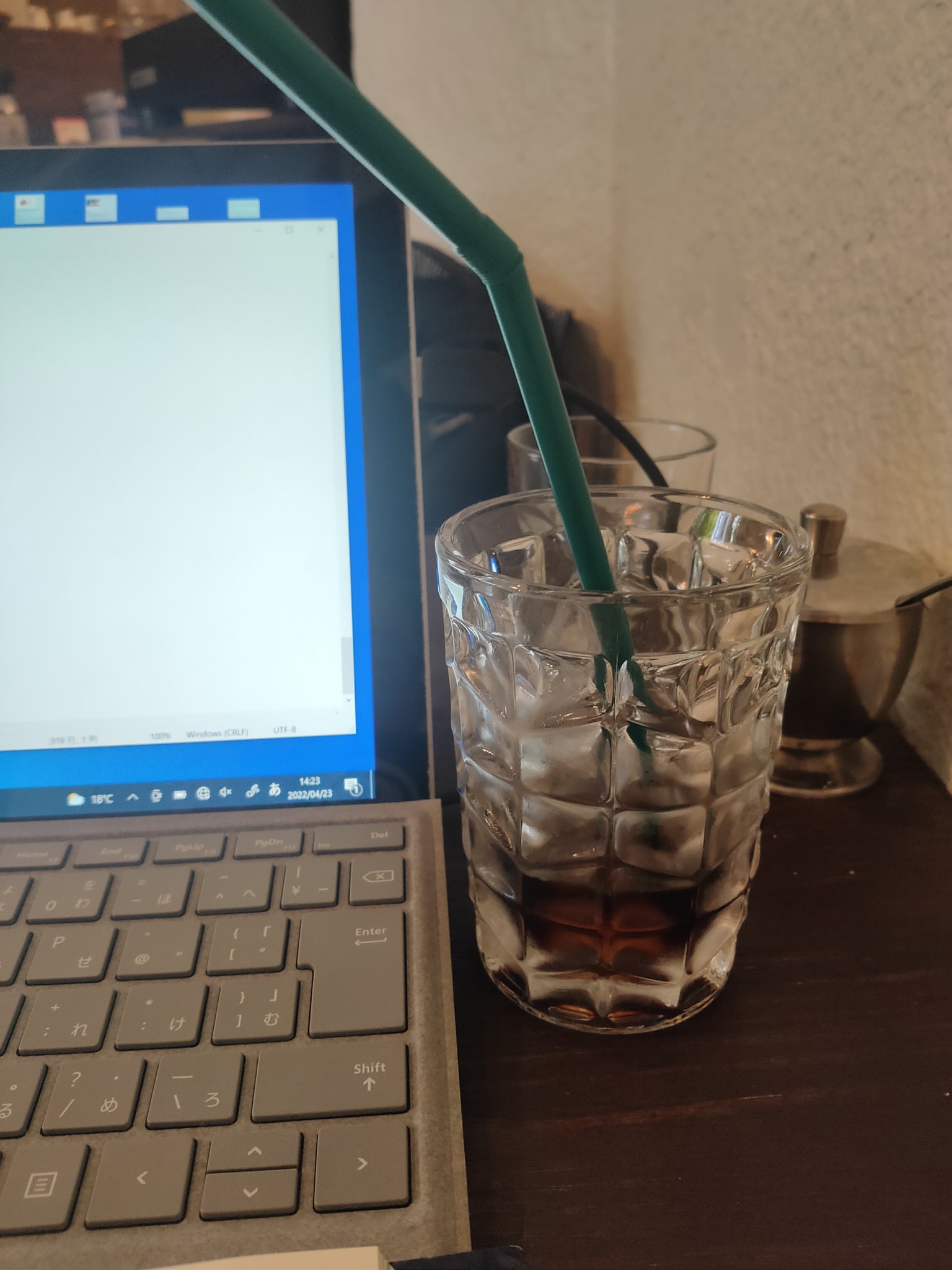 ビリケンくん マルハンメガシティ堺 ピーマンで思い出した きゅうり喫茶店行ってきた 休日はカフェでゆっくり読書 きゅうり喫茶店 きゅうり きゅうりは絵文字ある T Co Veejz5aslj Twitter