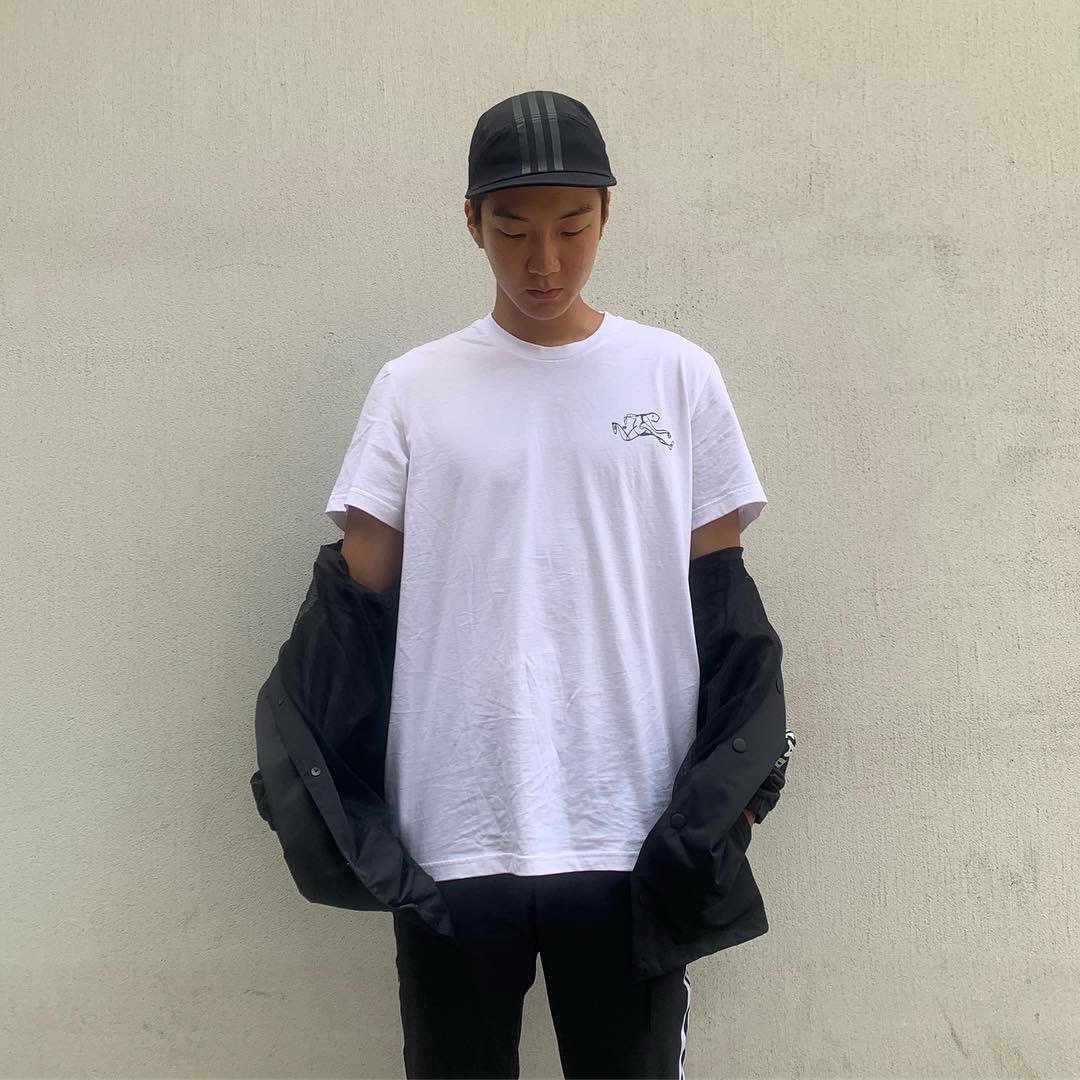 HoonyDday's tweet photo. 🥳 D+100

🦁 @official_hoony_ 
#이승훈네이름부를게 

200424 Official innercircle Twitter
190425 Hoony IG
190424 Yoon Twitter
180424 Hoony IG
180424 Kiss the Radio
180424 Kiss the Radio_mmmv°⚡
170424 Hoony IG
170424 winnercity IG
170424 gookju IG
160424 bandalland IG https://t.co/gxS2PZxBnG