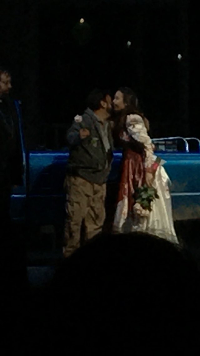 joepaulbliss's tweet photo. Lucia Di Lammermoor opening night. Brava Nadine and Javier, amazing!#LuciaDiLammermoor #NadineSierra #JavierCamarena #MetChorus #EricFerring #ArturoRucinski #DeborahNansteel #AlokKumar #rushtickets https://t.co/DCbS54q5KZ