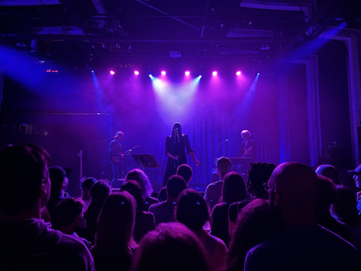 ⁦<a href="/CATPOWER/">CAT POWER</a>⁩ thank you for such a special show ⁦<a href="/TheReplacements/">The Replacements</a>⁩