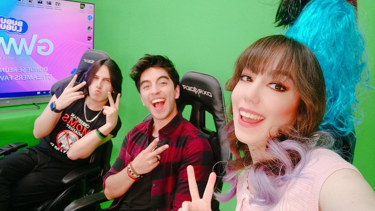 EritraJinx's tweet photo. Muchas gracias por acompañarnos en el @GamingWeekMX 💗 Me la pasé increíble, gracias por todo el apoyo en las transmisiones 🥰
#gamingweekspring22 ✨ https://t.co/X4BLkncThL