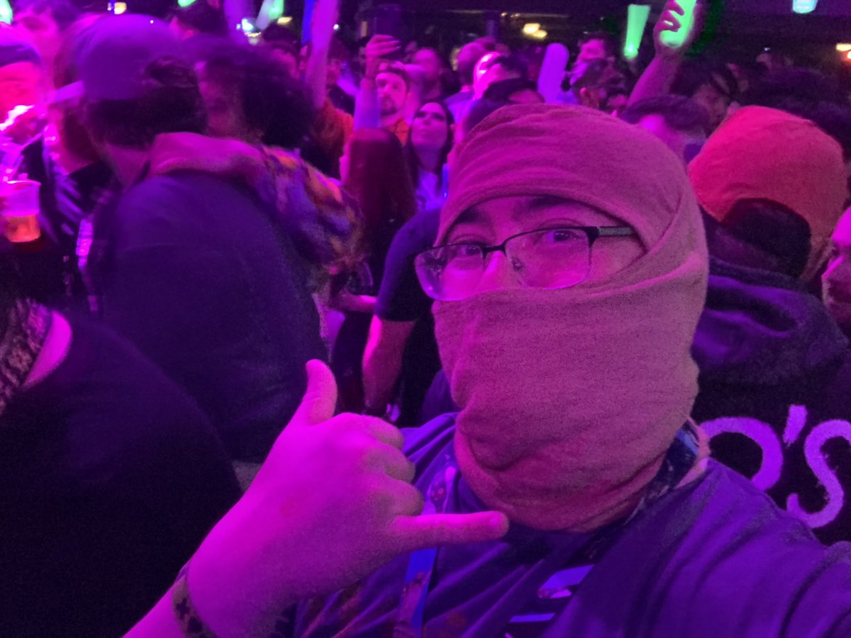 GeekyPanda404's tweet photo. You would not have guess what happened to me during #PredatorPax AfterParty. I had so much fun here during this event! #PAXEast https://t.co/zWWjS365cH