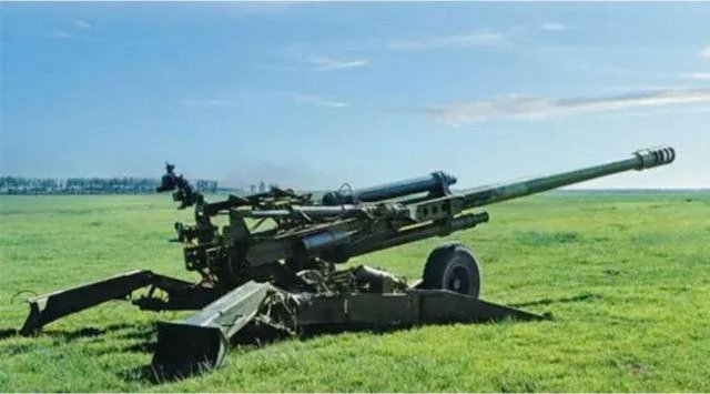 DefenseDtb's tweet image. #Latest_Update 
According to the claim of an unconfirmed report, Bangladesh Army has procured Chinese made NORINCO AH-4 155mm ultralight howitzers from China.