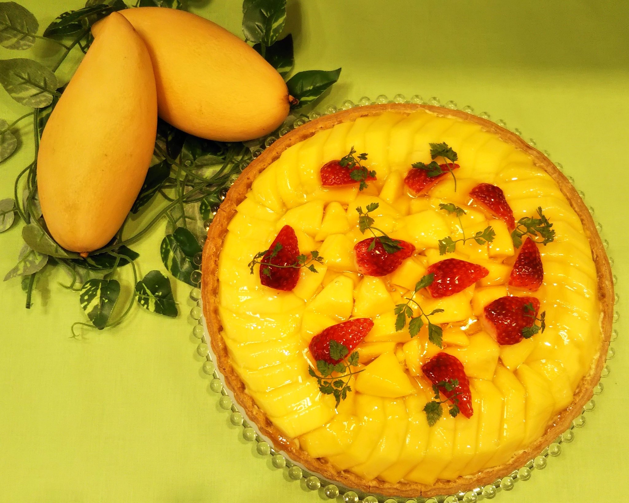 フルーツケーキファクトリーエスタ店 A Twitter エスタ店に タイ産マンゴー が入荷しました マンゴー好きな方は是非ご賞味くださいませ 初夏のマンゴータルト 特製カスタードクリームの上に とろけるマンゴーを飾りました 1ピース 860円 税込 フルーツケーキファクトリーエスタ店 A Twitter エスタ店に タイ産マンゴー が入荷しました マンゴー好きな方は是非ご賞味くださいませ 初夏のマンゴータルト 特製カスタードクリームの上に とろけるマンゴーを飾りました 1ピース 860円 税込