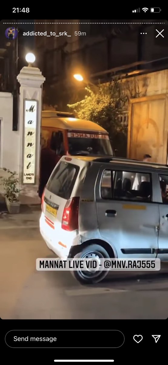 SRKKINGOFBOLLY3's tweet photo. The person who posted the video of ambulance coming out of Mannat says Shah is ok Alhamdulillah… but I hope whoever the ambulance is for, it’s nothing serious … https://t.co/zH8KrabAU9