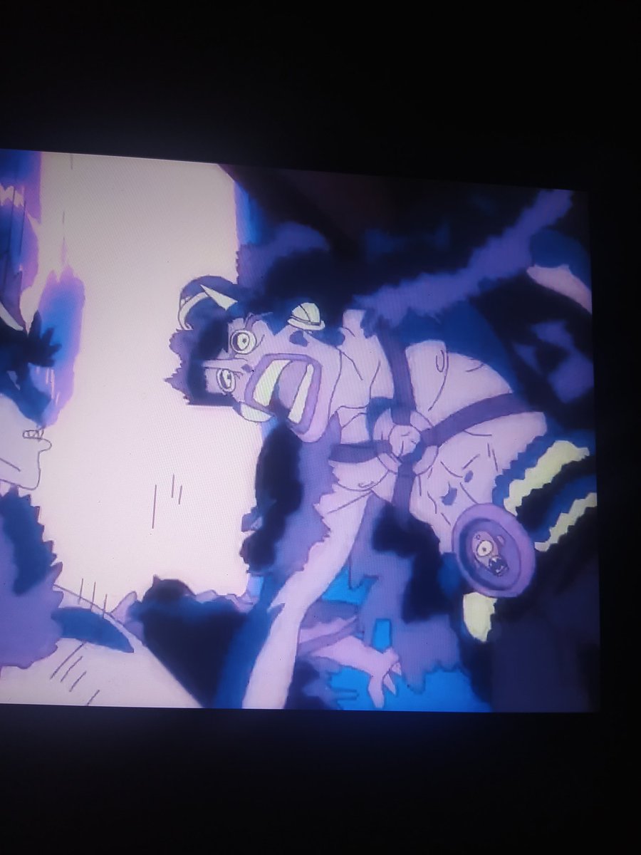 Kekajuly's tweet photo. @Gaditooo Usopp se nos cambió de bando🤣🤣 https://t.co/wfvBn0R4cu
