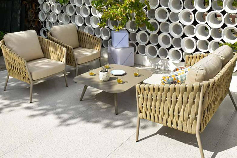 lofurniture_'s tweet image. 👍 Patio Sofa Set with Textilene Woven Rope &amp;amp; Aluminium Tabe Frame
More info: bit.ly/3CUtoyJ
#outdoorfurniture #outdoorsofa #outdoorsofaset #gardenfurniture #patiofurniture