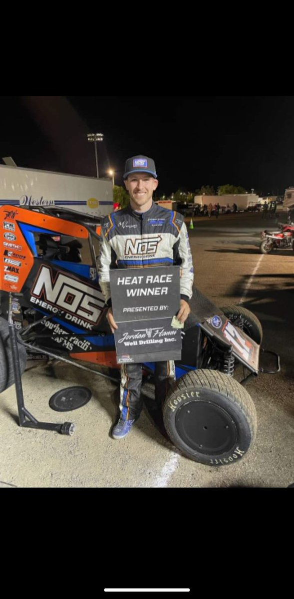 AcrossTheGroove's tweet photo. Get out the broom! @ShaneGolobic beats the @USAC_WSMIDGET at @Merced_Speedway tonight! #GoldenStateGang #USACWSM #MercedSpeedway
Photo Credit: @usacwsmidgets https://t.co/DlLVhLzILR