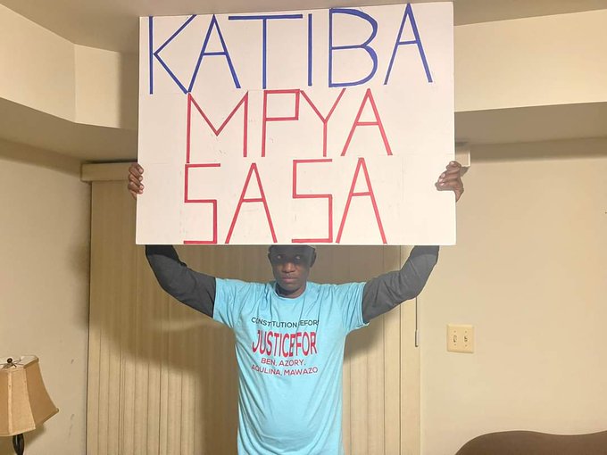 ChrissFundi's tweet photo. #Madeleka yupo wapi mpaka sasa na serikali ipo kimya ni wazi kuwa serikali yetu haijali wananchi wake 

Ndo maana tunataka yawepo mabadiliko ya #KatibaMpya Hii ya sasa mimeshindwa kulinda haki za wananchi https://t.co/wwJetEgpTH