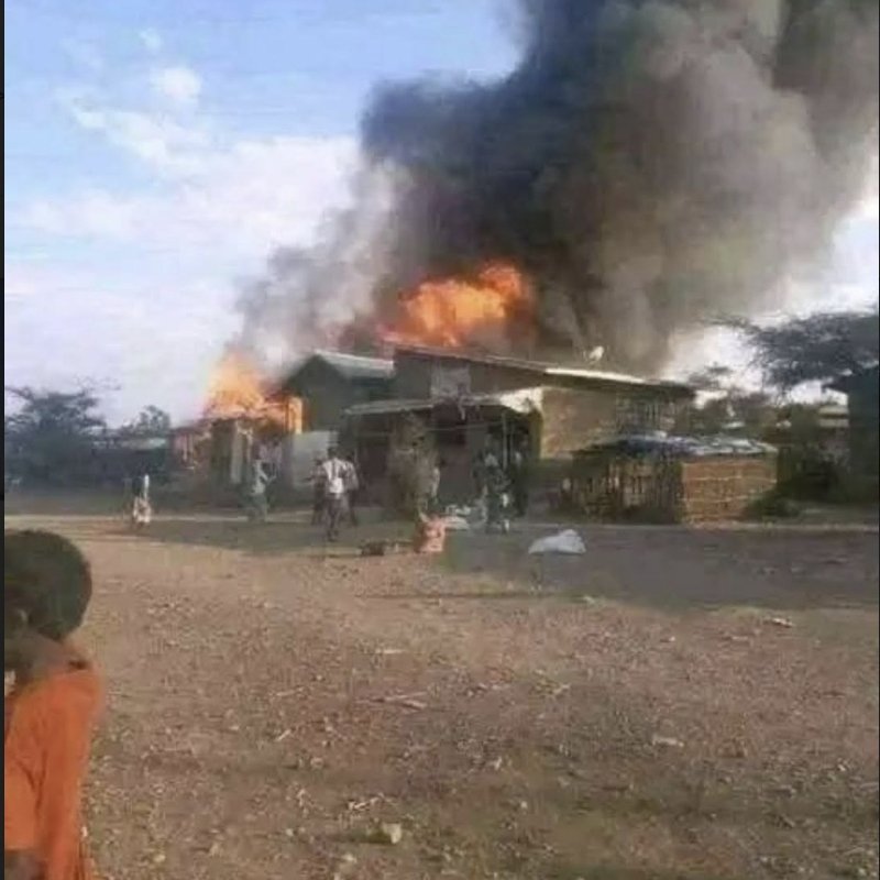OleyadD's tweet photo. #EthiopianDrones burning down #Oromo villages in #AbunaGindabarat of west showa #oromia #CallMyOLA https://t.co/blXtvwzyVB