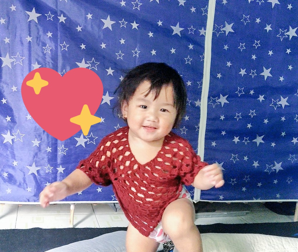 IAMCRISTYYYY's tweet photo. Swimming na naman yan 😘 https://t.co/NDjuxSpbN4