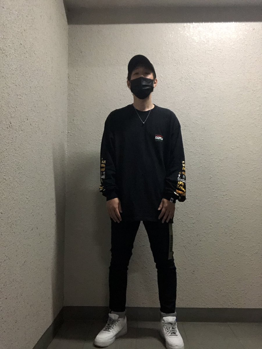 djmishima's tweet photo. 雨が降っている時はゴアテックスのスニーカーがバッチリ👌👟
RE:LOREのこだわりまくったデニムも最高🔥
SAPEurのロングスリーブのデザインもカッコ良すぎる🤩
@sapeur_official @mayjordan23
#エアフォース1 #スニーカー好きと繋がりたい #sapeur #fr2 #fr2doko #fr2golf #spreme #relore https://t.co/7L3lUsIXFK