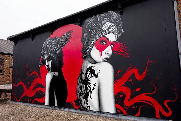 “Dark Angel, Deadly Dragon”

#StreetArt #graffiti by FinDAC in London, UK 🇬🇧