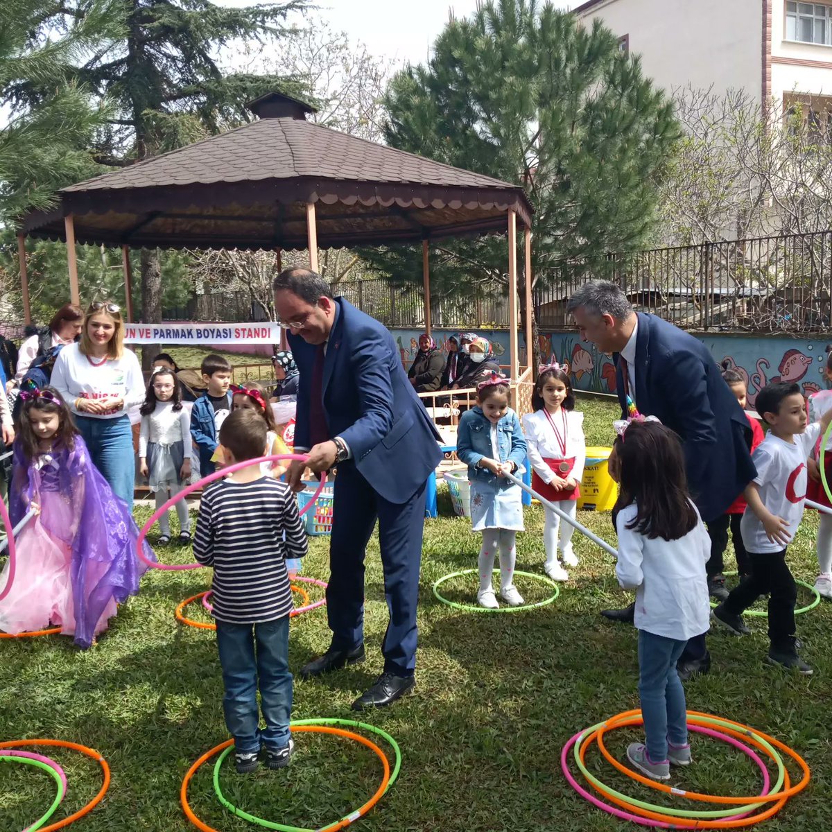 Bu Bayram onların bayramı her şey onlar için.

23 Nisan Ulusal Egemenlik Ve Çocuk Bayramı programımızı Kaymakamımız Sayın Cevdet ERTÜRKMEN ve İlçe Milli Eğitim Müdürümüz Sayın Mehmet Ali KATİPOĞLU' nun katılımlarıyla kutladık.
#Yaşasın23Nisan
#23NisanKutluOlsun