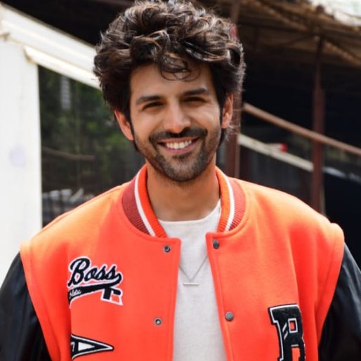 kartiktush's tweet photo. They’re looking so good 😍🔥

#KartikAaryan | #KiaraAdvani https://t.co/iUGtoc8hnJ