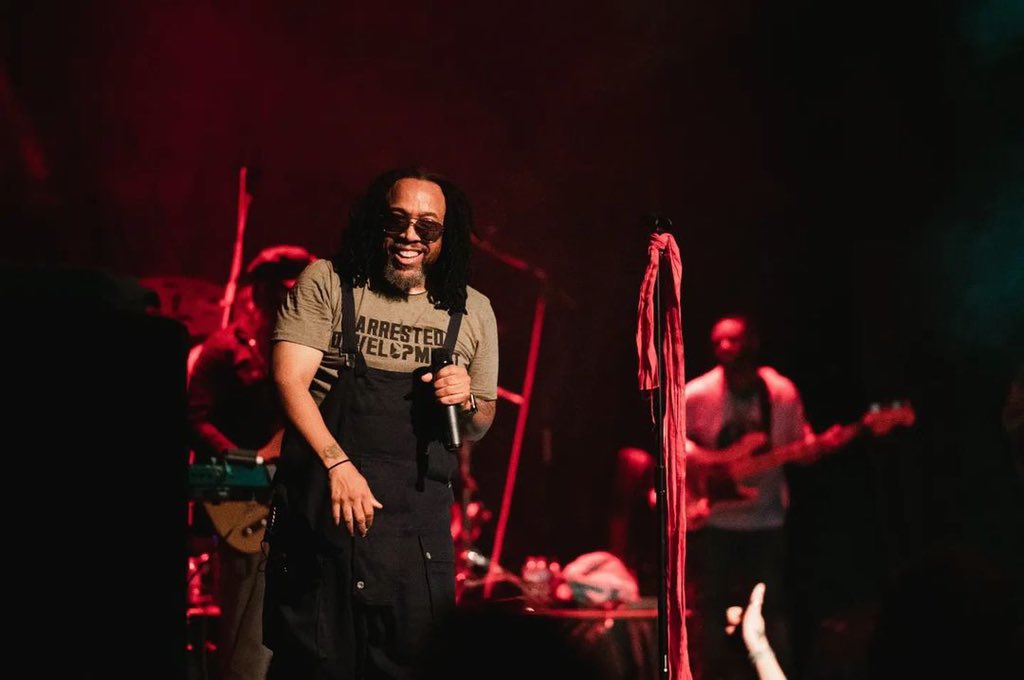 Speech__'s tweet photo. 😍 TONIGHTS SHOW #tunsbridgewells is now #SOLDOUT Fam, Get tix today for the upcoming ARRESTEDDEVELOPMENT shows! https://t.co/qLTWgxwtLE #hiphop #fortheFKNlove #WorldTour #90shiphop #classicrap #liveshows #rapshows #arresteddevelopment #mrwendal #tennessee #peopleeveryday https://t.co/EBhMt1BEUt