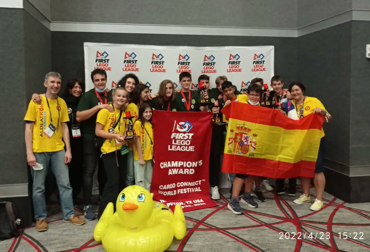 FLL_Spain's tweet photo. Lo que hemos vivido estos días ha sido increíble. 

¡ @LegoBeavers equipo campeón del World Festival! No tenemos palabras para describirlo. 
ENHORABUENA, CAMPEONES. 🏆

Y no olvidamos el increíble nivel que nos ha mostrado @AldeatronRobtix . 

No podemos sentir más orgullo. https://t.co/d4eJnYU2mh