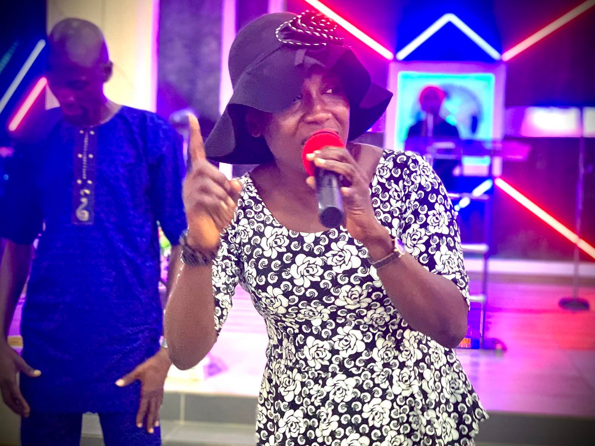 SPAC_Church's tweet photo. As you step into this week, know that:
When the WORD is alive in you, you will amass blessings without struggle!
When it seems nothing is working, run to God for a perfect revelation of His WORD!!!
#pstalaye
#NxtionFamily
#SPACAbk
#SPAC https://t.co/dr3y05Lg3s