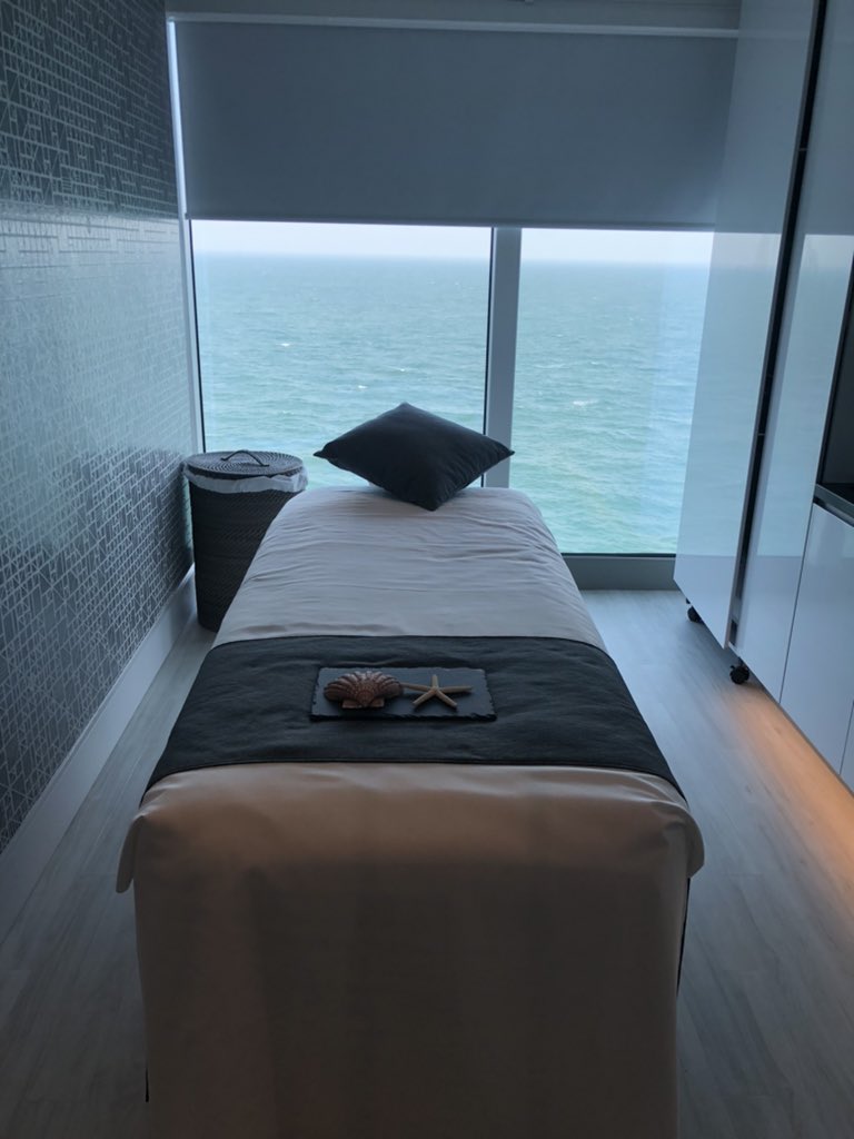 SarahGrahamTC's tweet image. #TCXBEYOND
#CelebrityBeyond
#JourneyWonderFULL
#Celebritylovesagents
@life_at_TC