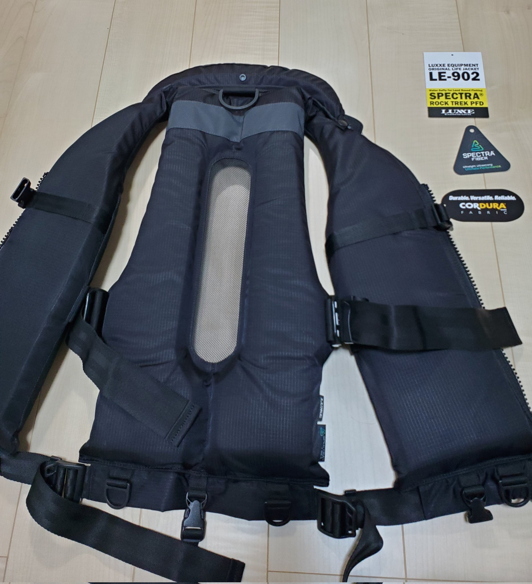 がまかつ ラグゼ スペクトラ ロックトレック PFD