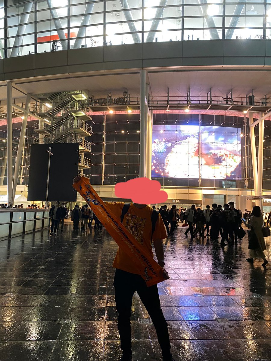 prohibitnmrum's tweet photo. なんちゃん卒業おめでとう！
fripSide Phase2として13年間本当にお疲れ様でした。
曲は聴いていたが一度は追うのを辞め、また戻り総合で6年程しか追えてない弱輩者ですがFinal Arena Tour全通出来た事誇りに思います。
八木沼先生との掛け合いが大好きでした！
#fripSide
#南條愛乃 
#八木沼悟志 https://t.co/ig40VR3aw5