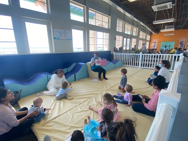 discoverWCM's tweet photo. They might be mini, but they’re a big hit!  Kids 2 and under can enjoy singing, dancing, and story time in our Museum Minis every Friday at 11am.  Free with the price of admission, space is limited and offered on a first come, first served basis. https://t.co/vvA5lNOuCS