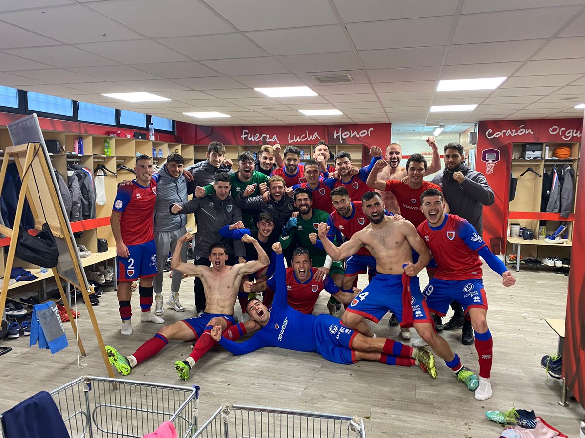 DiegoMR84's tweet photo. Con esta gente al fin del mundo. 3 finales o 4 💪💪💪♥️💙. https://t.co/Bnor7gXzsu