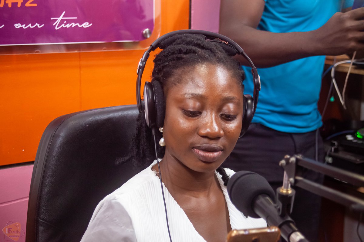 1familyradio's tweet photo. #LytsUp on #1Familyradio
@aminuchocolate
@SafowaaGh
@Demamodel
#Shattawale https://t.co/TchCwB6uH8
