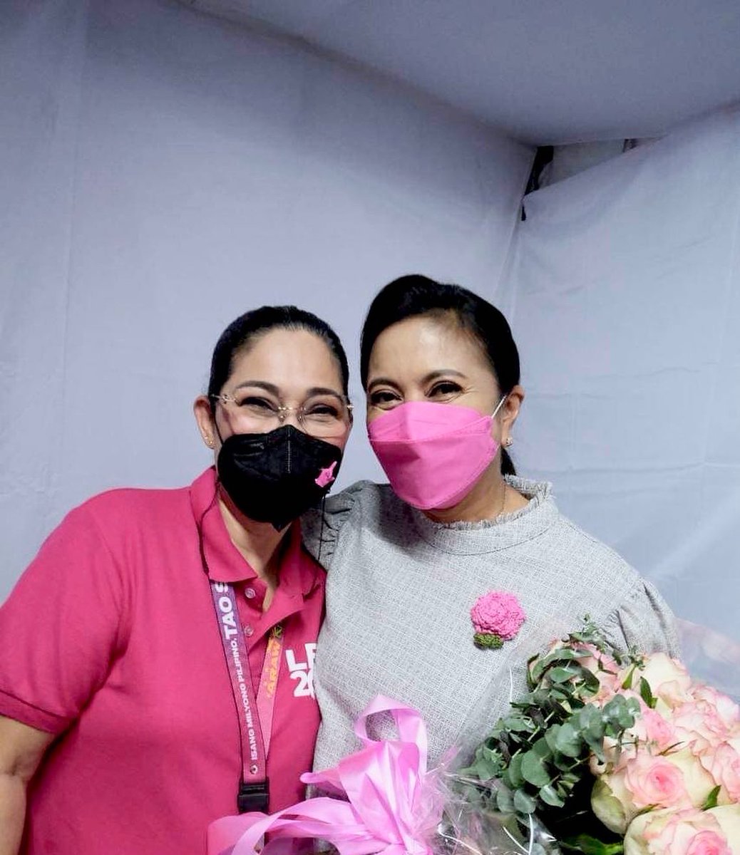 officialmaryaph's tweet photo. Maligayang Kaarawan, @bise_leni! 🌸💗 #MaryaForLeni #ArawNa10To https://t.co/kRTudbY0gJ