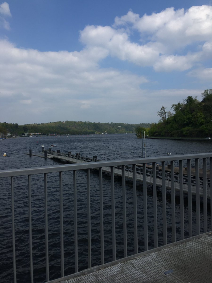 WritingbyL's tweet image. Had an amazing day cycling the lake.