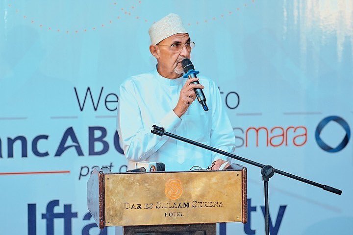 accessbanktz's tweet photo. Karibu BancABC Tanzania Mhe. Mussa Azzan Zungu (Naibu Spika wa Bunge la Jamhuri ya Muungano wa Tanzania) 🤝 https://t.co/yZjjUTRPB4