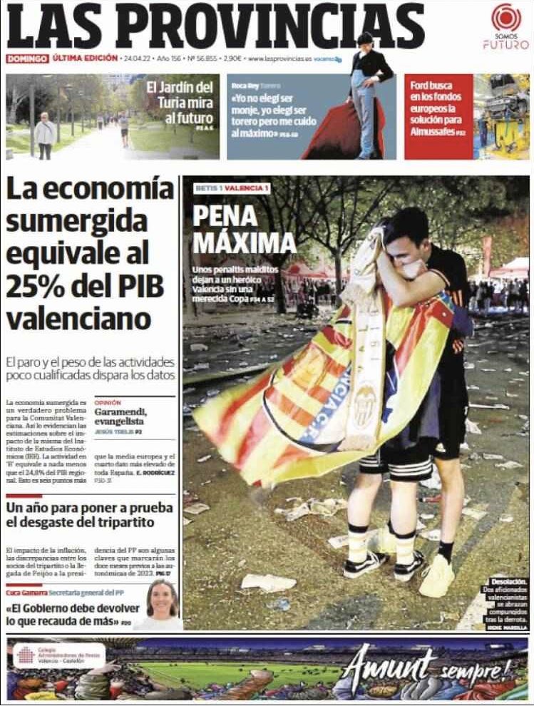 Y aunque no pudo ser <a href="/lasprovincias/">LAS PROVINCIAS</a> se volcó con la Copa con cobertura en directo y su plasmación en el periódico de hoy que es muy 🔝🔝 Gracias @gnavaz <a href="/PatCabezuelo/">Pat</a> <a href="/alejandro_ricos/">Alejandro Ricós</a> <a href="/BrunoPerales/">Bruno Perales</a> No soy mucho de autobombo pero tenía que decirlo, ¡EQUIPAZO DE DISEÑO!