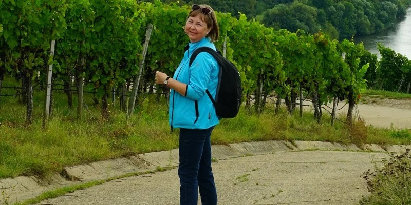 DMEA - Connecting Digital Health (@_dmea) on Twitter photo Wir twittern kurz in eigener Sache: Das ist unsere #DMEA-Kollegin Vera. Sie hat #Blutkrebs und sucht dringend einen Spender. Bitte lassen Sie sich bei der <a href="/DKMS_de/">DKMS Deutschland</a> registrieren. Vielleicht sind Sie ja Veras genetischer Zwilling. Alle Infos finden Sie hier: dkms.de/aktiv-werden/o… Wir twittern kurz in eigener Sache: Das ist unsere #DMEA-Kollegin Vera. Sie hat #Blutkrebs und sucht dringend einen Spender. Bitte lassen Sie sich bei der <a href="/DKMS_de/">DKMS Deutschland</a> registrieren. Vielleicht sind Sie ja Veras genetischer Zwilling. Alle Infos finden Sie hier: dkms.de/aktiv-werden/o…