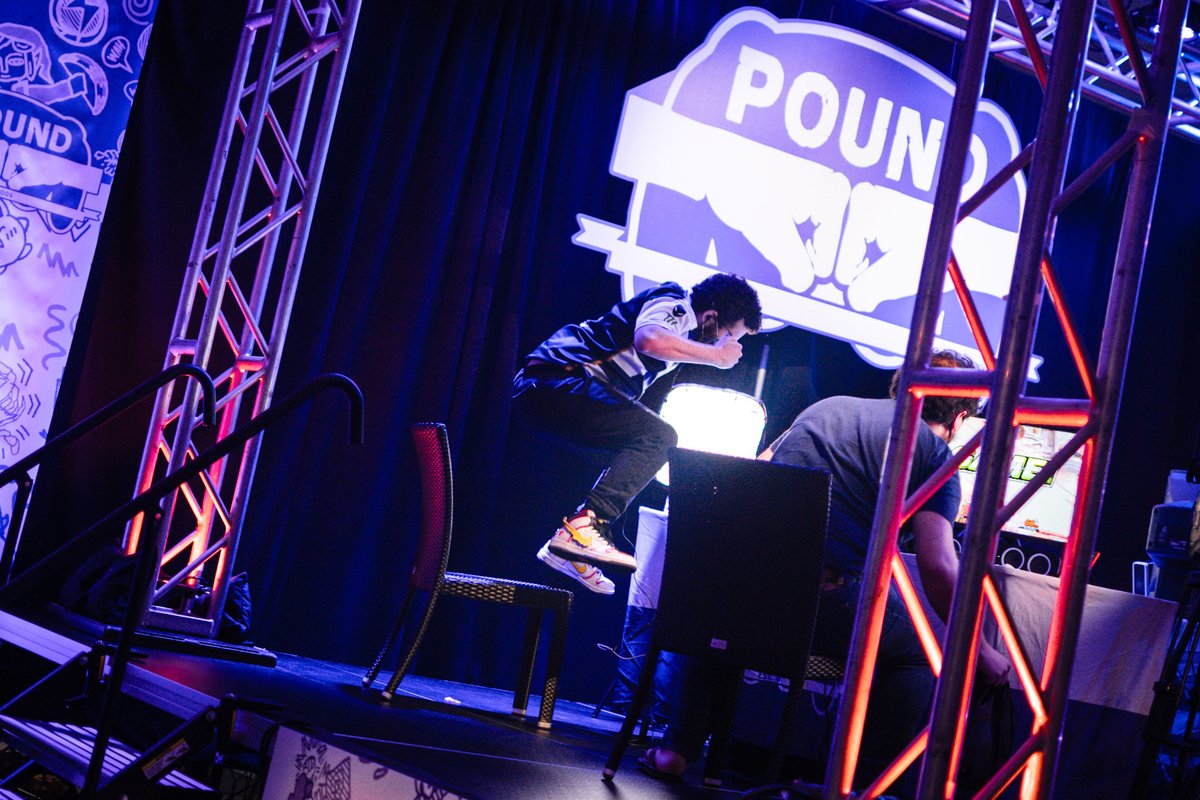 Championship Sunday is here!

Everything begins at 12 PM ET: you're not going to want to miss this.

📸 <a href="/RellFGC/">TNS | Rell</a>