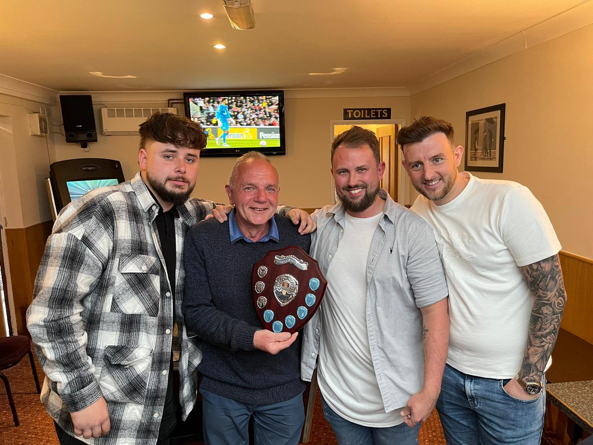 We had our presentation evening last night and here we have our CLUB MAN of the year award going to our number 1 supporter home and away this guy is always there so we thank you for your commitment Mr Derek Brown 👏🏻