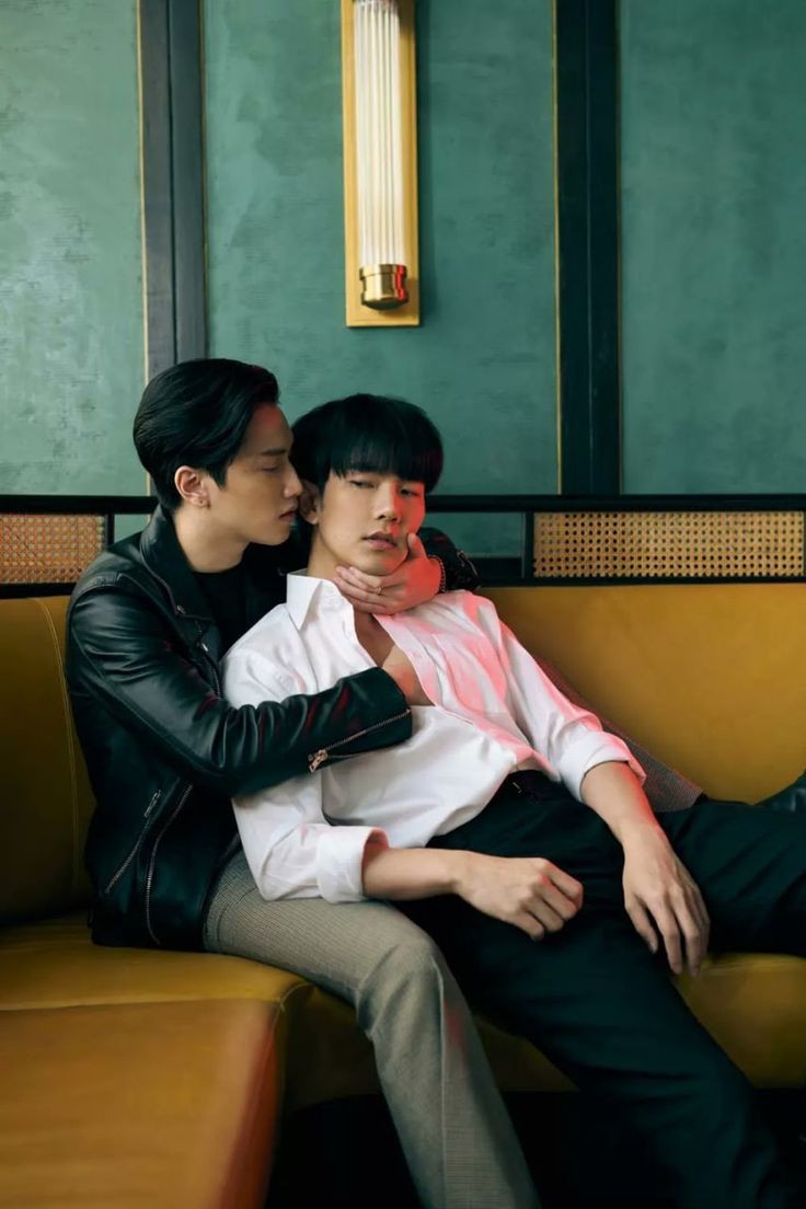 หลายคนถามว่า เวกัสพีชเมื่อไหร่จะมา เมิงตอนเค้ามาอะ มึงเตรียมตัวเตรียมใจไว้ให้ดีนะ ยิ่งกว่าสึนามิอีก กูบอกเลย #VegasPete #KinnPorscheTheseries #ไบเบิ้ลบิว