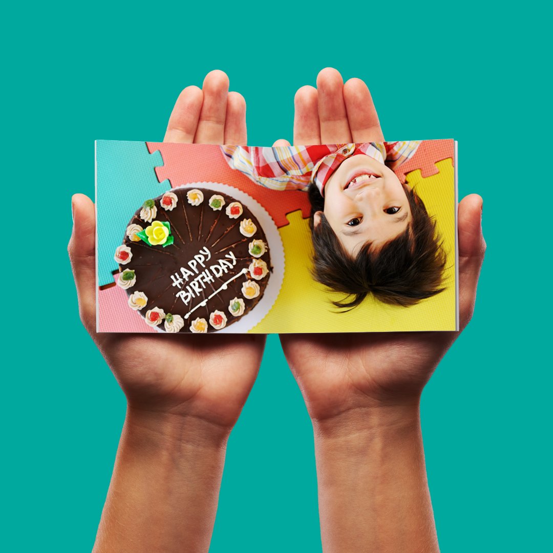 _PocketMemories's tweet photo. Moments pass in the blink of an eye, and all we're left with is the memories! We're here to help you record life's milestones in little books full of happy times and celebrations to look back on for years to come, from only £5.99 delivered! 🎂💕 #pocketmemories #photobook https://t.co/1EvR3GdOqC