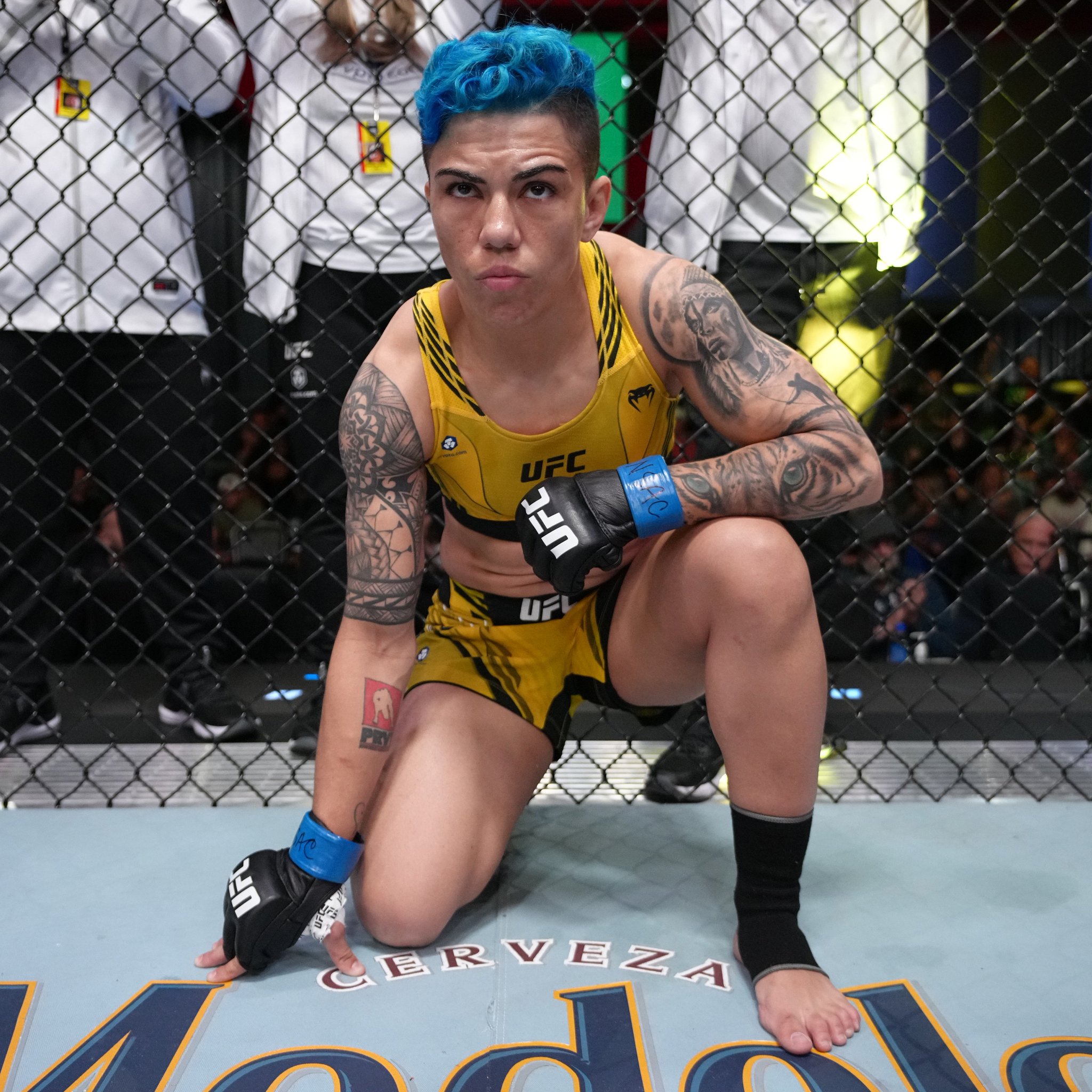 Jessica Kinley'S Unbelievable Strength - 8atinat