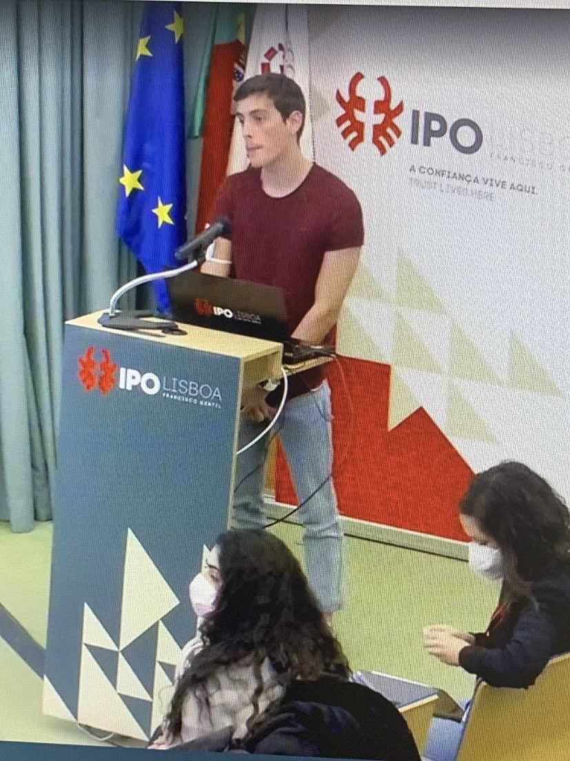 migspics's tweet photo. One month ago I presented my first seminar at @ipolisboa presenting my masters thesis project to an audience of researchers and doctors and it honestly such an amazing experience with such an incredible discussion! This is what science is all about! https://t.co/ibo825eyBV