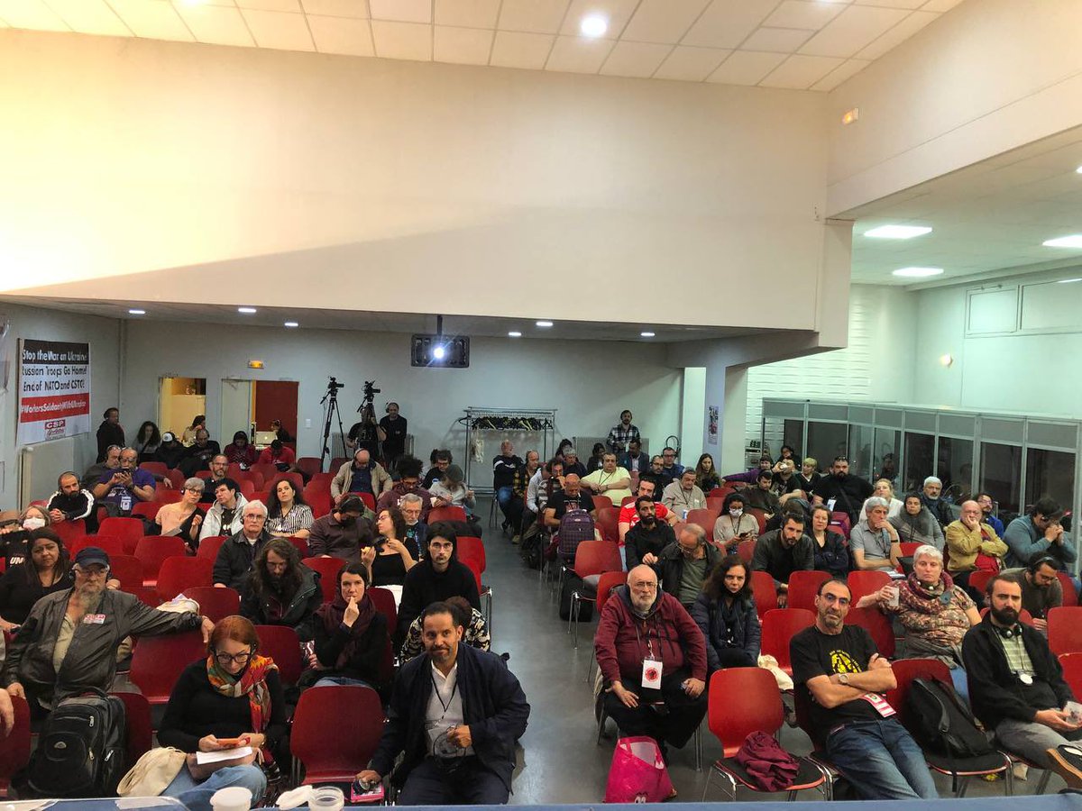 CGT's tweet photo. El compañero de @UnionSolidaires lee las mociones que se han acordado en este IV encuentro de la @ILabourNSS #RSISL en Dijon.
📺🎥 Junto a @CSPCONLUTAS #CUB #CGT y más de 100 organizaciones obreras de 21 países diferentes, de 4 continentes.
https://t.co/l0omo4qFLk https://t.co/e3EsN2eS1c