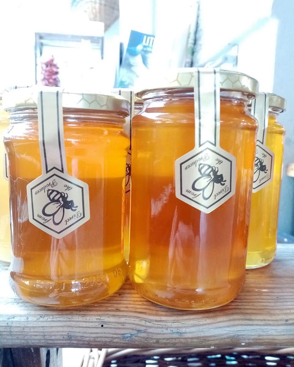 Sunday morning spring treats 🌸✨🐝🍯