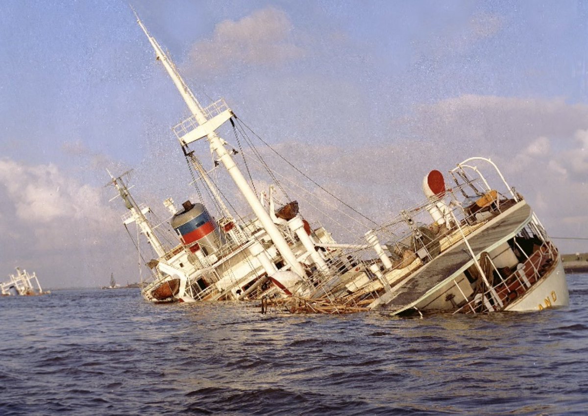 Op zaterdag 7 mei openen we de nieuwe tentoonstelling “Anderhalve Eeuw Waterweg”. Voor deze tentoonstelling heeft dhr. N.J. Ouwehand het boek “Anderhalve Eeuw Waterweg” geschreven. Het eerste exemplaar wordt die dag overhandigd aan burgemeester <a href="/edohaan/">Edo Haan</a> #Maassluis