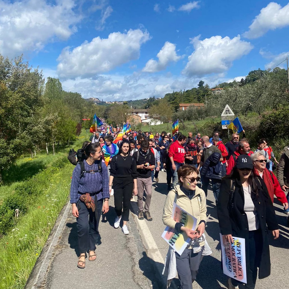 rossipresidente's tweet photo. #PerugiAssisi #Pace #24aprile https://t.co/7vhwA8991w